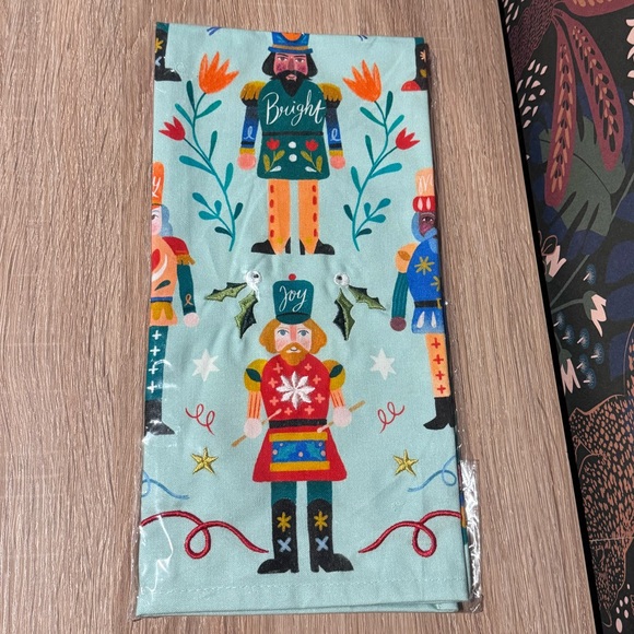 NWT | Anthro Nutcracker Tea Towel - Picture 3 of 6